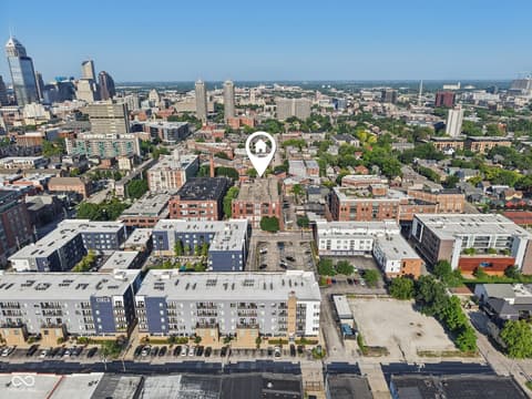Photo of 624 E Walnut Street, Indianapolis, IN