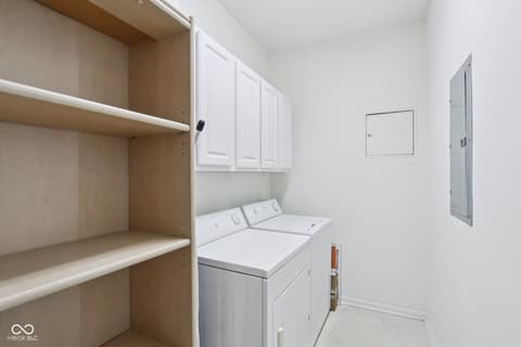 Photo of 624 E Walnut Street, Indianapolis, IN