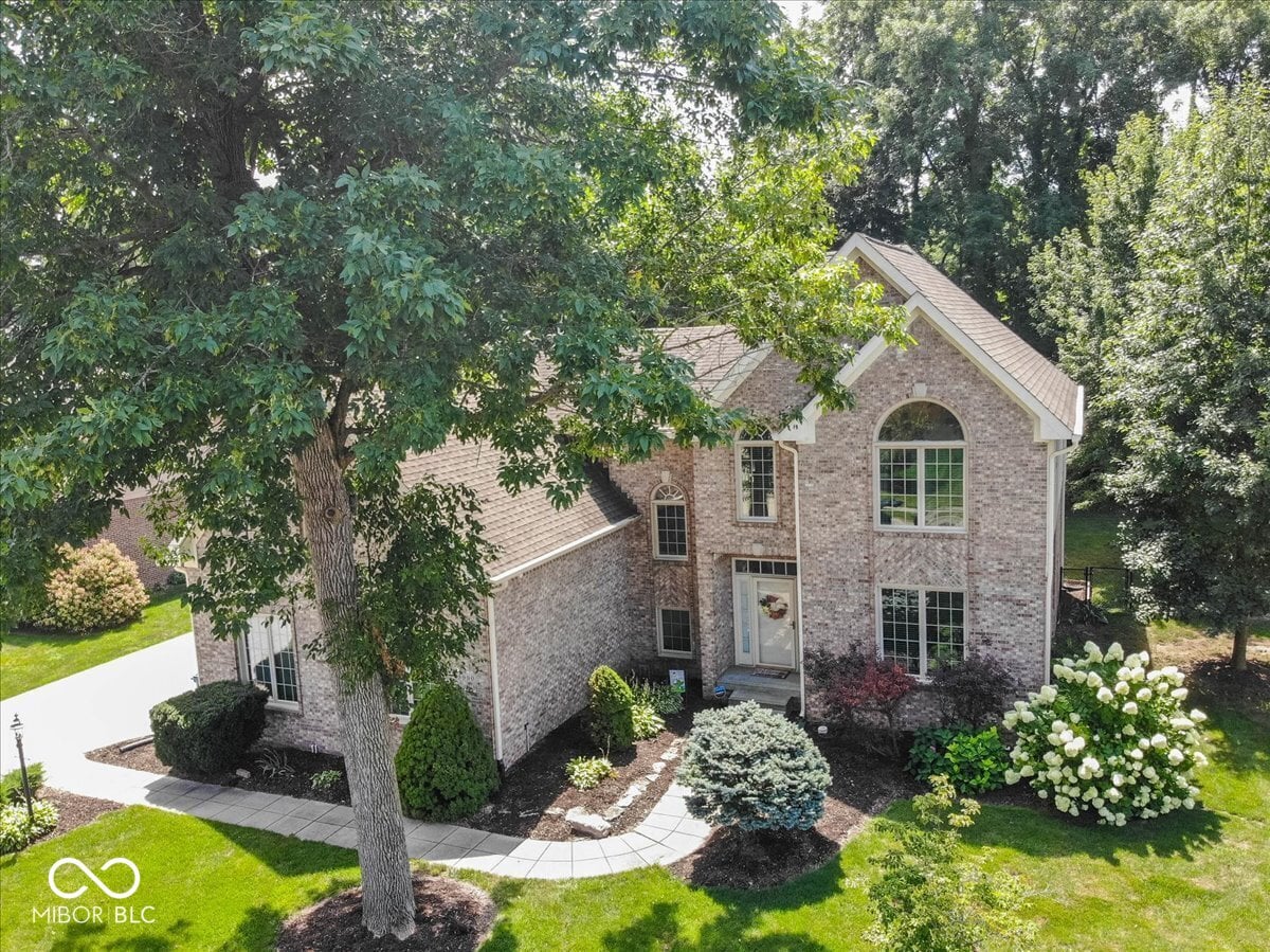 Front exterior at 9990 Sugarleaf Place, Fishers, IN