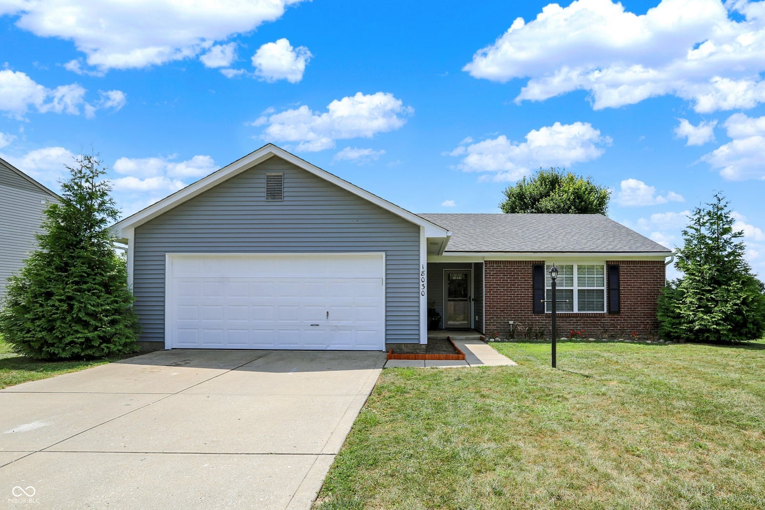 Front exterior at 18030 Sanibel Circle, Westfield, IN