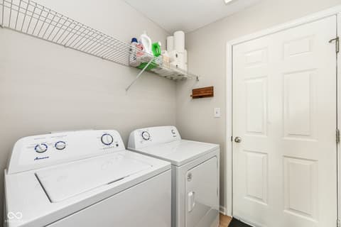 Photo of 15226 High Timber Lane, Noblesville, IN