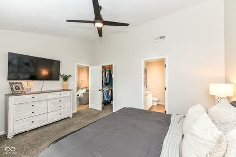 Photo of 15226 High Timber Lane, Noblesville, IN