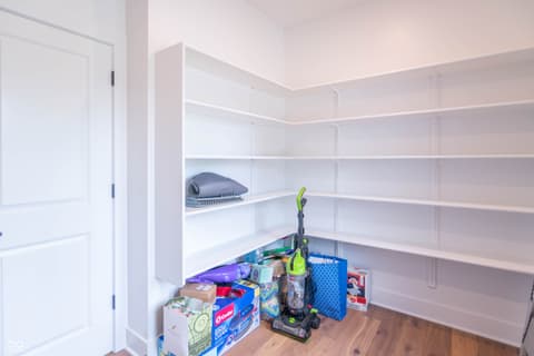 Pantry — 921 Justine Circle E, Indianapolis, IN