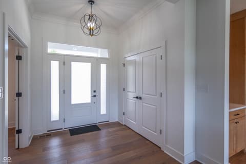 Foyer at 921 Justine Circle E, Indianapolis, IN