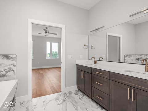 Photo of 319 E 16th Street, Indianapolis, IN