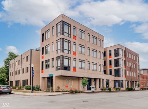 Photo of 319 E 16th Street, Indianapolis, IN