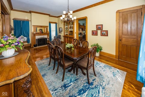 Photo of 116 W Main Street, Knightstown, IN