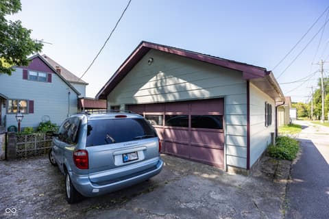 Photo of 116 W Main Street, Knightstown, IN