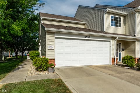 Photo of 16950 Fulton Place, Westfield, IN