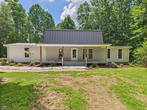 Photo of 3263 W County Road 250 S, Versailles, IN