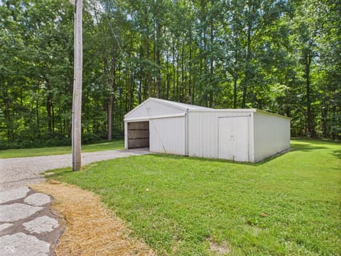 Photo of 3263 W County Road 250 S, Versailles, IN