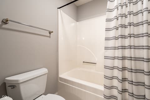 Photo of 13220 Griffin Run, Carmel, IN