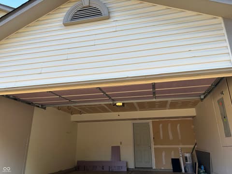 Garage at 3445 W 53rd Street, Indianapolis, IN