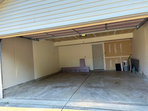Garage at 3445 W 53rd Street, Indianapolis, IN