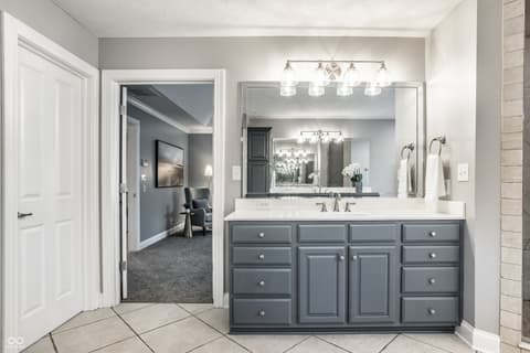 Photo of 10900 Jasmine Drive, Carmel, IN
