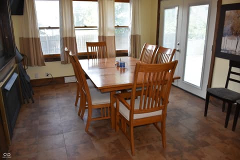 Photo of 124 S Indiana Street, Mooresville, IN
