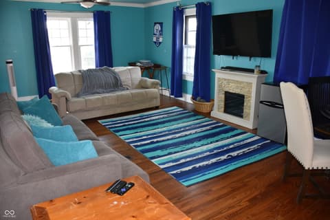 Photo of 124 S Indiana Street, Mooresville, IN