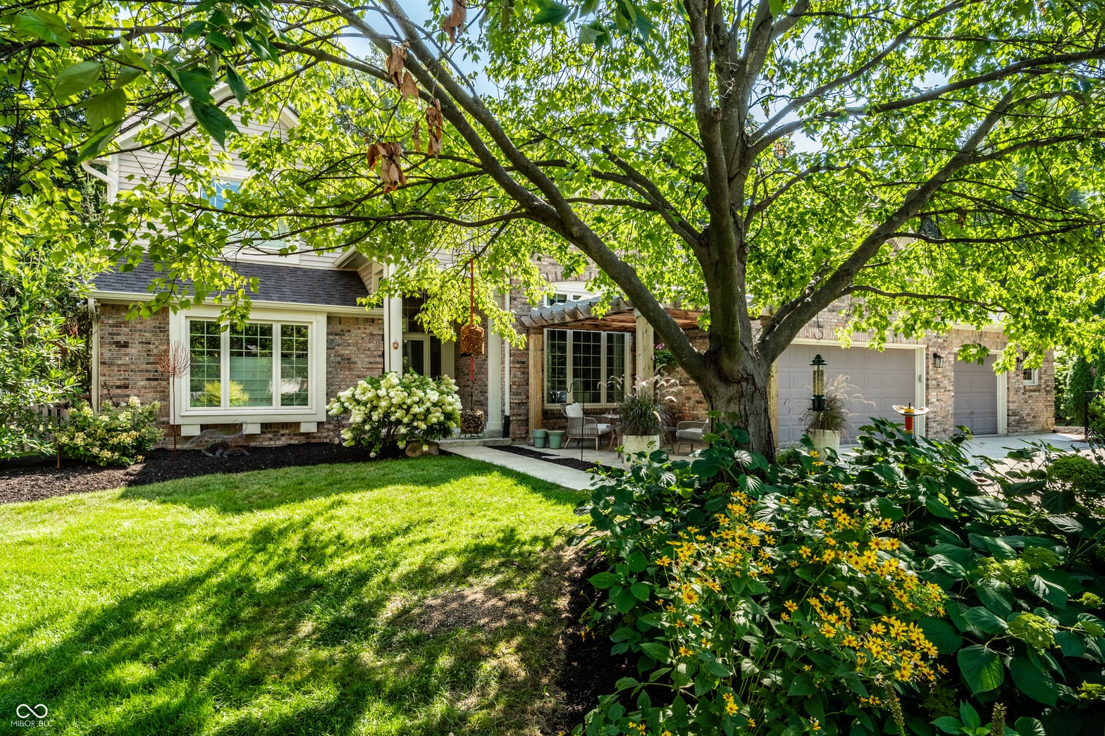 Front exterior at 13656 Acadia Place, Fishers, IN