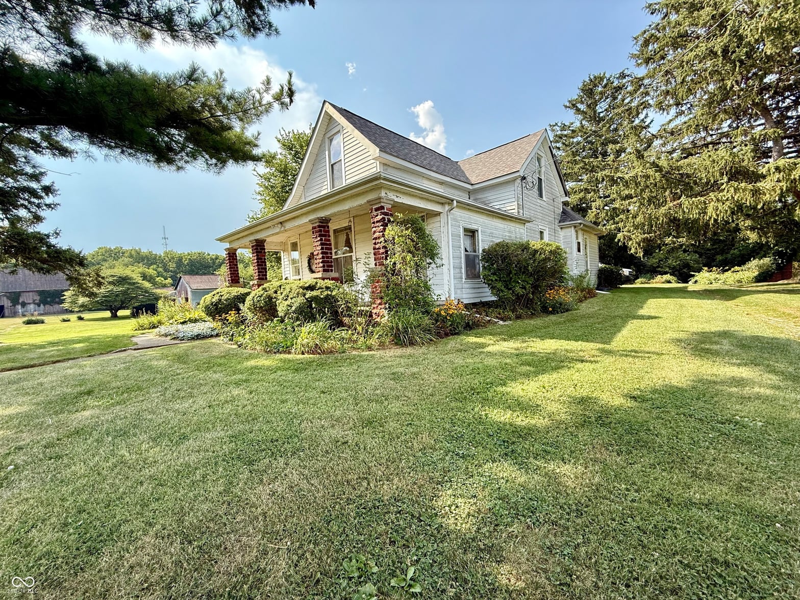 Front exterior at 6339 N State Road 47, Darlington, IN