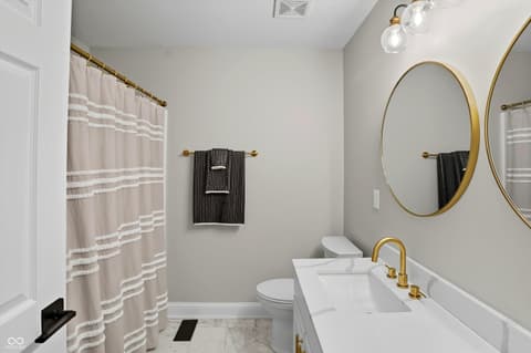 Photo of 11973 Bird Key Boulevard, Fishers, IN