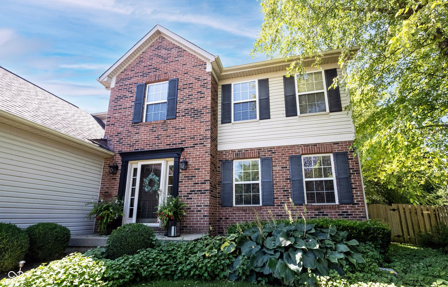 Front exterior at 8363 Bighorn Court, Fishers, IN