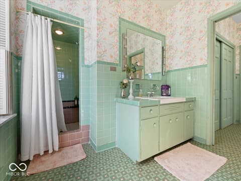 Bathroom at 9271 S 225 E, Flat Rock, IN
