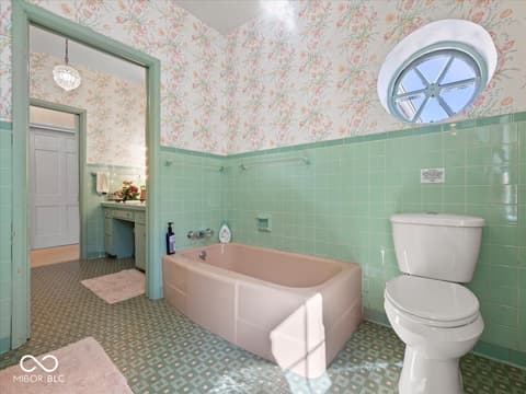 Bathroom at 9271 S 225 E, Flat Rock, IN