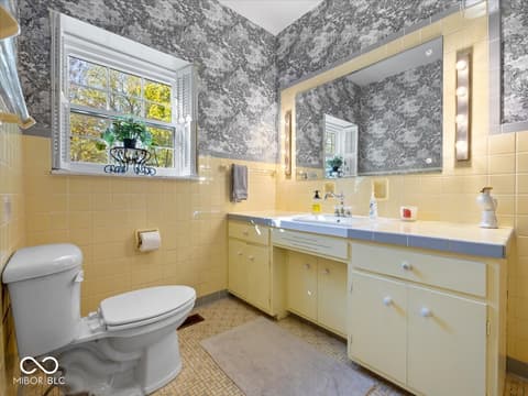 Bathroom at 9271 S 225 E, Flat Rock, IN