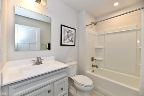 Photo of 1267 Gunnison Drive, Greenfield, IN