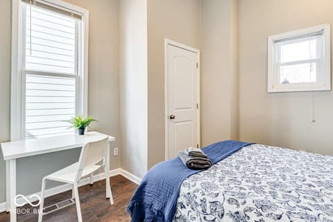 Bedroom at 922 Iowa Street, Indianapolis, IN