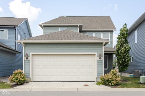 Photo of 17362 Dovehouse Lane, Westfield, IN