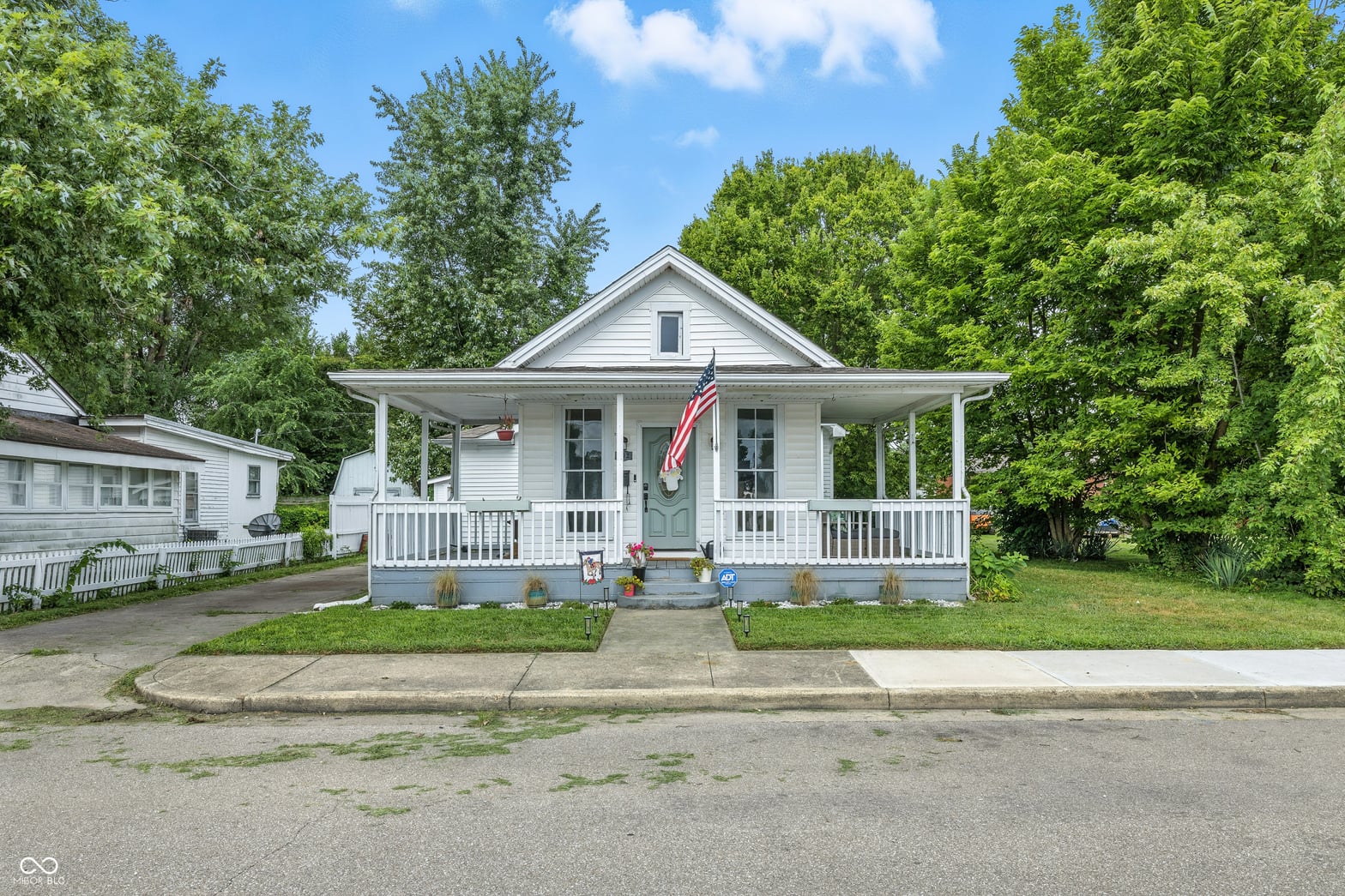 Front exterior at 602 S Walnut Street, Edinburgh, IN