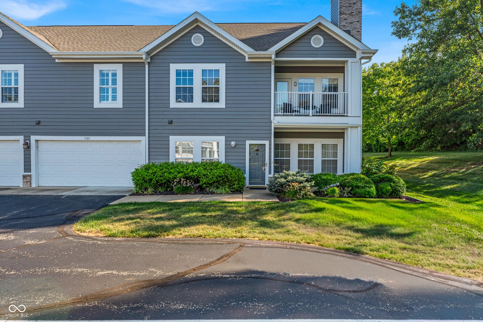 Front exterior at 1065 Falcon Ridge, Carmel, IN