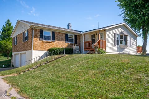 7640 E County Road 450 North