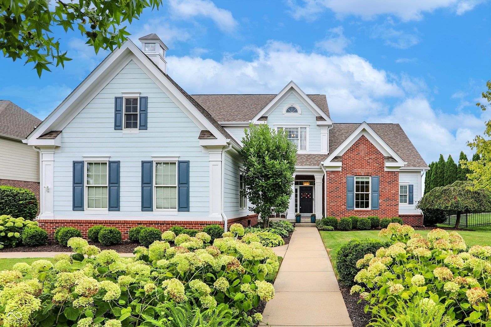 Photo of 14662 Parkhurst Drive, Westfield, IN