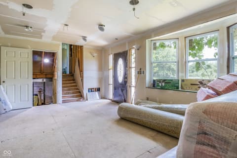 Living room at 4291 Weiss Road, Richmond, IN