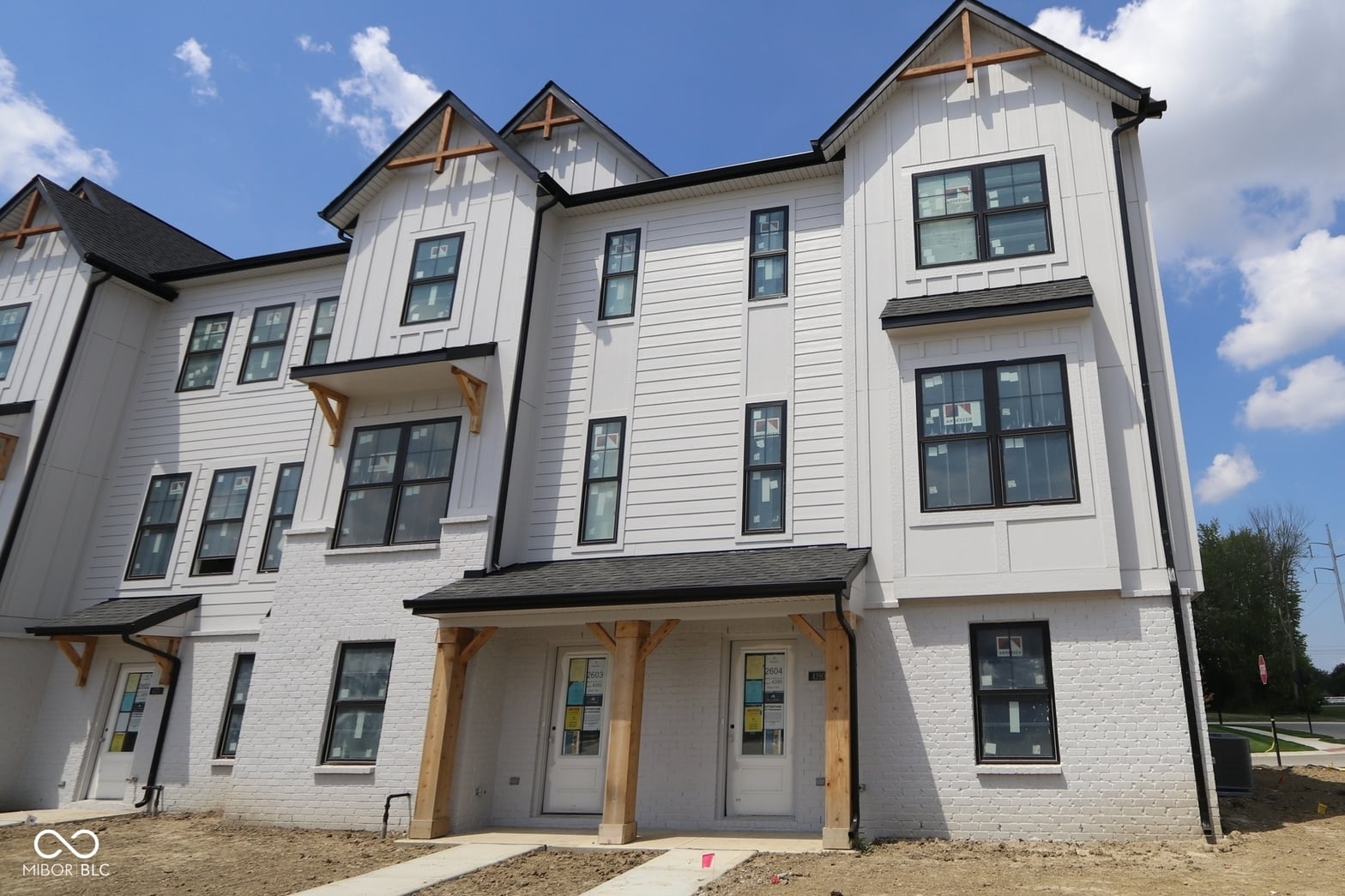 Front exterior at 4390 Douro Trail, Westfield, IN