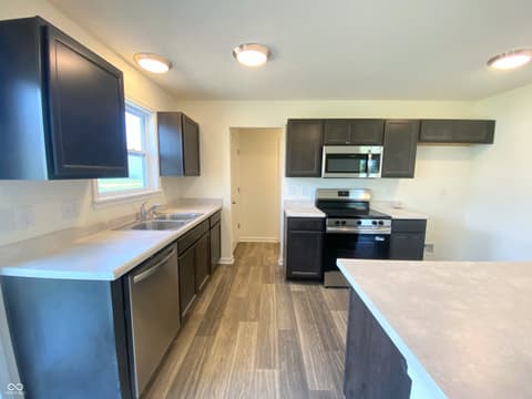 Photo of 2019 Sandhill Drive, Seymour, IN
