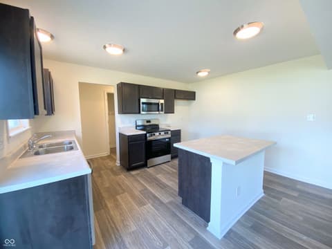 Photo of 2019 Sandhill Drive, Seymour, IN