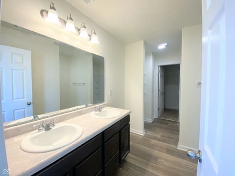 Photo of 2019 Sandhill Drive, Seymour, IN