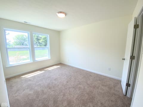 Photo of 2019 Sandhill Drive, Seymour, IN