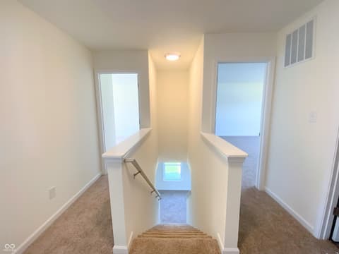 Photo of 2019 Sandhill Drive, Seymour, IN