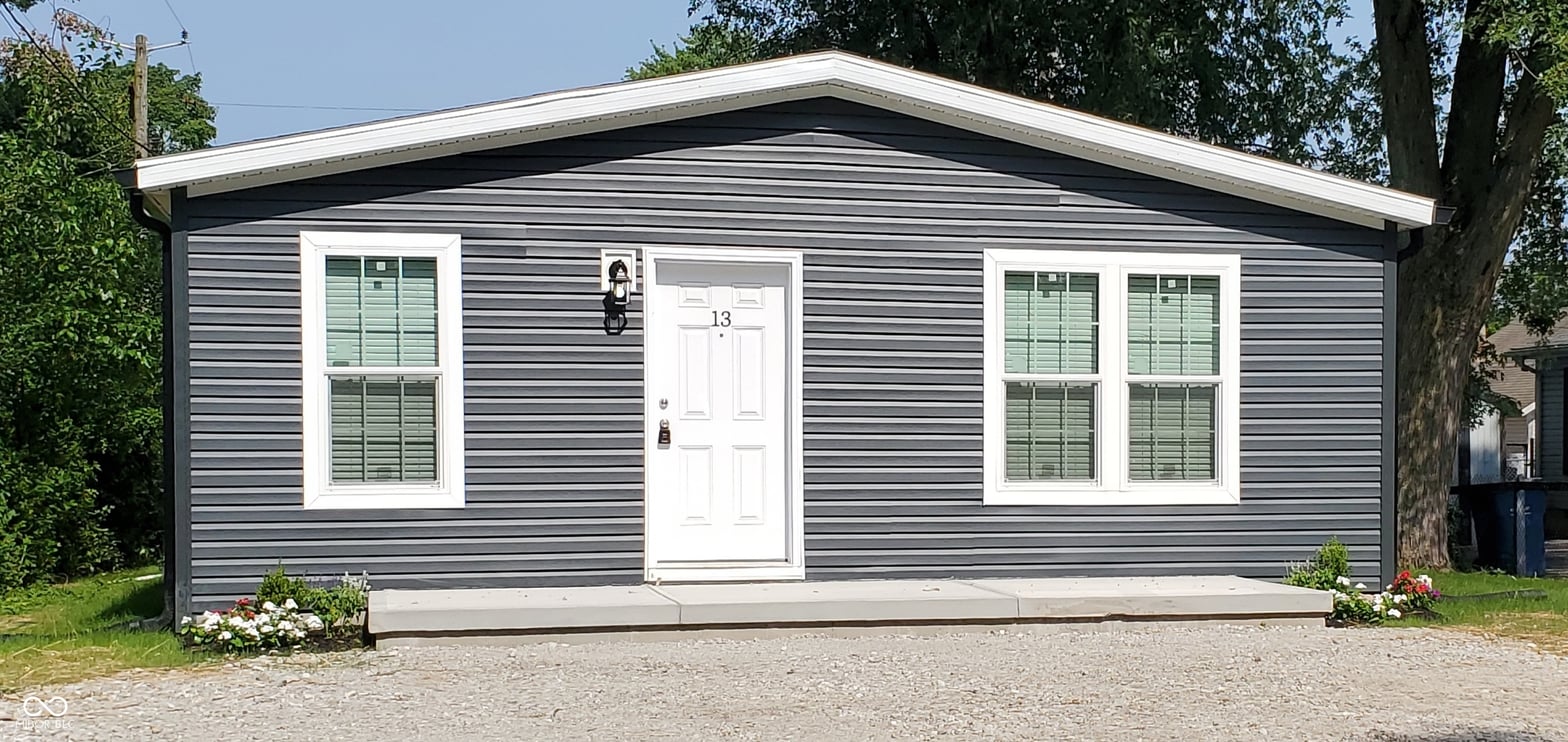 Photo of 13 S Galeston Avenue, Indianapolis, IN