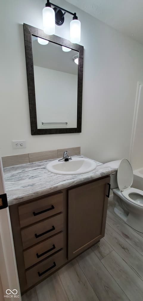 Photo of 13 S Galeston Avenue, Indianapolis, IN