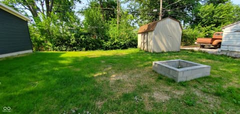 Photo of 13 S Galeston Avenue, Indianapolis, IN