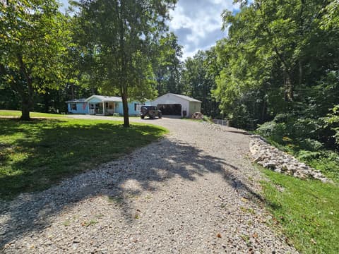 7616 N Oak Ridge Road
