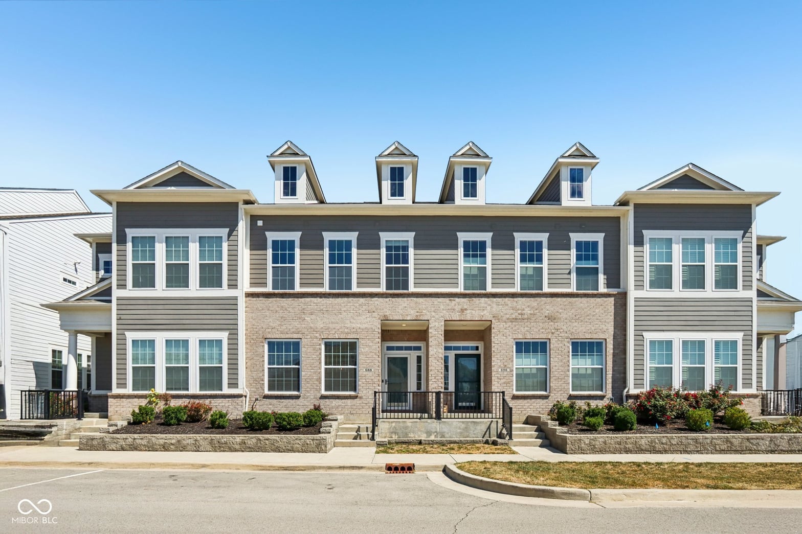 Photo of 688 Lagerfield Drive, Carmel, IN