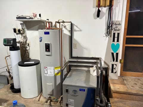 Utility Room — 11020 W Us Highway 40, Charlottesville, IN