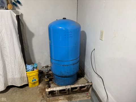 Utility Room — 11020 W Us Highway 40, Charlottesville, IN