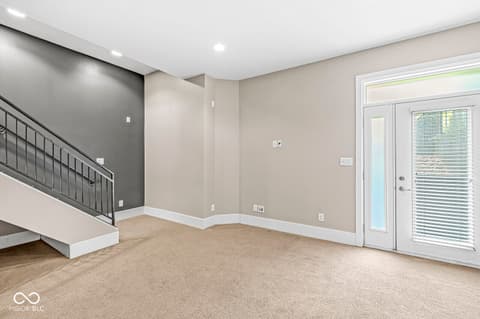 Photo of 1328 Central Avenue, Indianapolis, IN